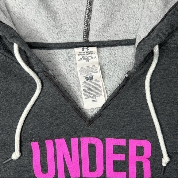 𝅺gray & Pink Under Armour Hoodie - Picture 3 of 5